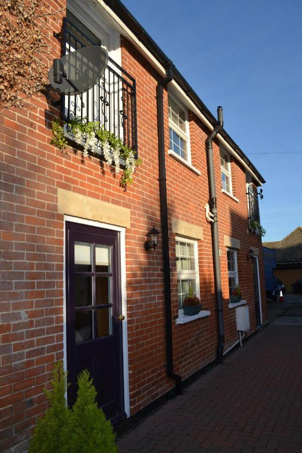 Frinton Escapes - The Cottage Exterior foto